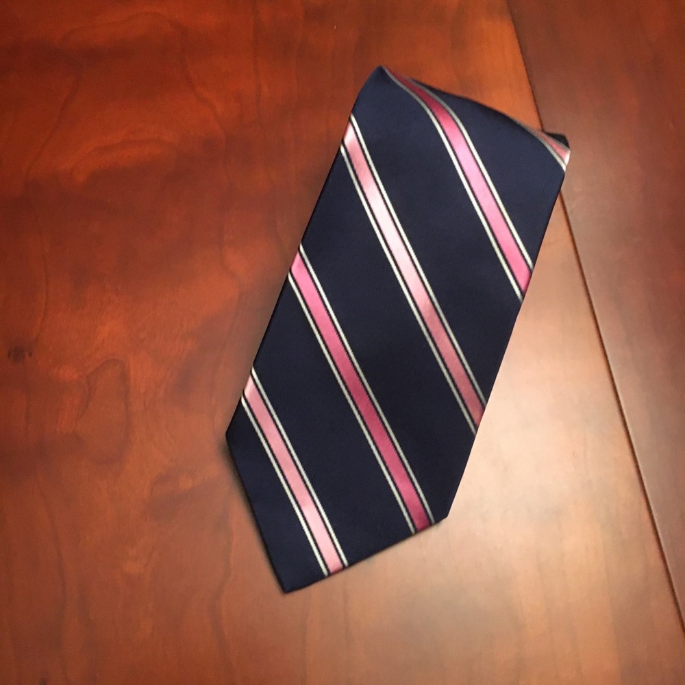 NAUTICA silk neck tie 57” long